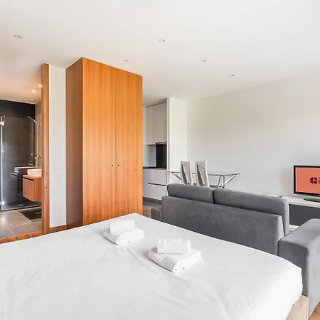 Daire Guestready - A Cosy Refuge In Porto